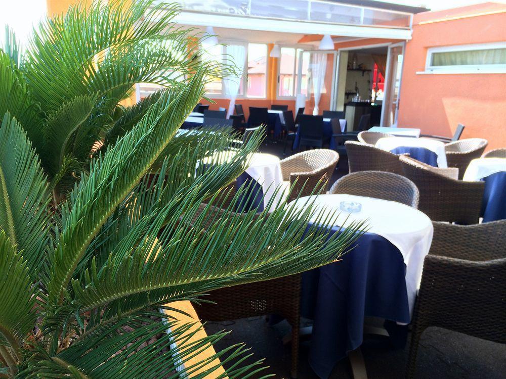 Hotel Rex Caorle Exterior photo