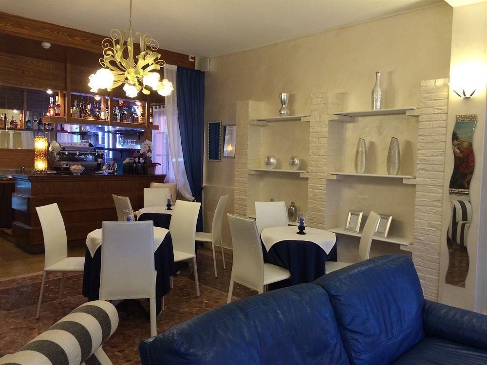 Hotel Rex Caorle Exterior photo